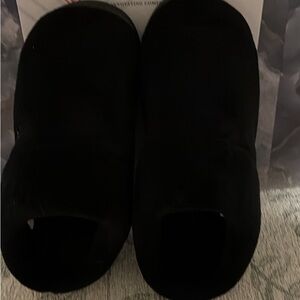 Isotoner slippers
